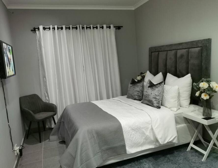 Apartamento The Calm Corner Pinetown Exterior foto